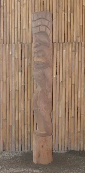 Artikelbild 5 des Artikels “Tiki-Statue im polynesischen Stil - aus Kokospalme Tiki-Statue aus Kokosnussholz ca. 18-28 cm Durchmesser ca. 200 cm Höhe Modell 40 Ganzkörper “